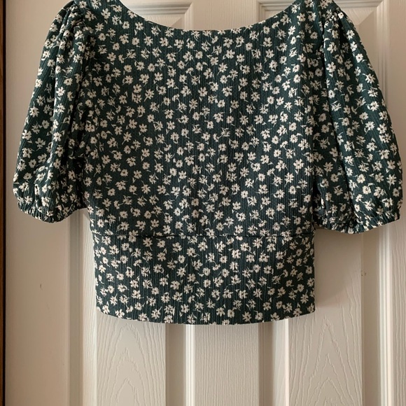 NWT Free People Floral Top Size Large Green White Buttons NEW - Picture 5 of 7